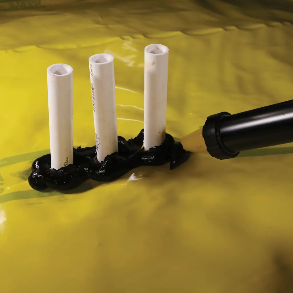 Stego-Mastic-Sausage-Tube-Installation-2048x2048__18207.webp